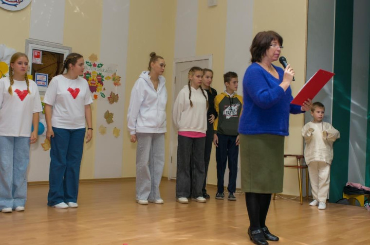Декадник пожилых людей.